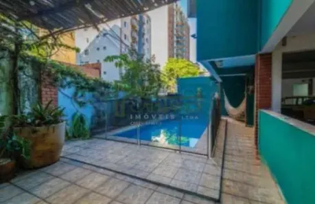 Casa com 3 Quartos para alugar, 269m² no Sumaré, São Paulo