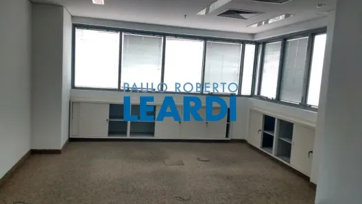 Sala Comercial à venda, 100m² no Pinheiros, São Paulo