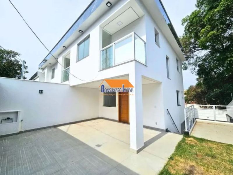 Casa com 3 quartos — Santa Amélia, Belo Horizonte