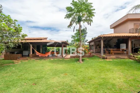 Casa de Condomínio com 5 Quartos à venda, 376m² no , Santo Antônio de Goiás