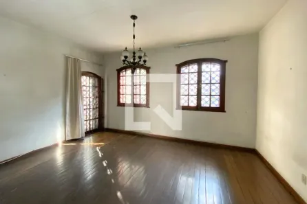 Casa com 4 Quartos à venda, 315m² no Cidade Nova, Belo Horizonte