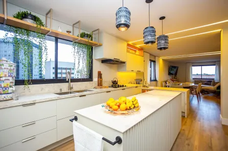 Apartamento com 3 Quartos à venda, 165m² no Cabral, Curitiba