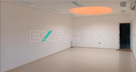 Sala Comercial com 1 Quarto para alugar, 52m² no Mansões Santo Antônio, Campinas
