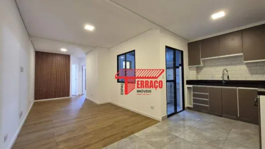 Apartamento com 2 Quartos para alugar, 54m² no Vila Valparaíso, Santo André