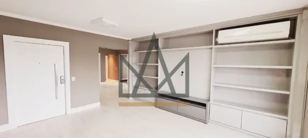 Apartamento com 4 Quartos para alugar, 155m² no Centro, Florianópolis