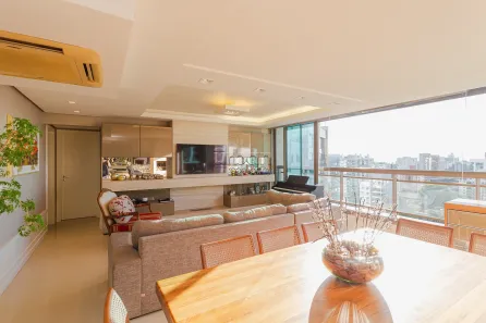 Apartamento com 3 Quartos à venda, 131m² no Três Figueiras, Porto Alegre