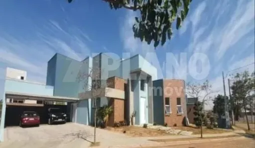 Casa com 3 Quartos à venda, 240m² no Parque Sisi, São Carlos