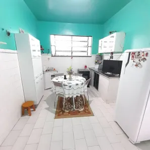 Casa com 2 Quartos para alugar, 50m² no Centro, Manaus