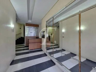 Sala Comercial à venda, 41m² no Centro, Santos