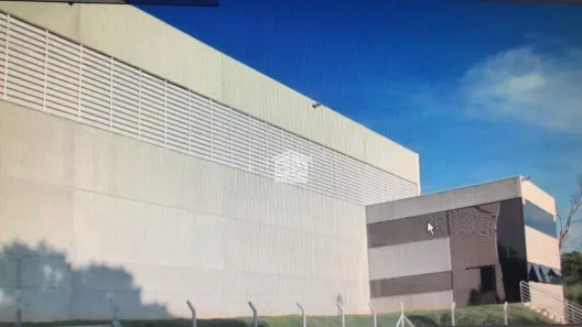 Galpão/Depósito/Armazém à venda, 2700m² no Distrito Industrial, Araçariguama