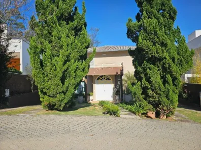 Casa de Condomínio com 4 Quartos à venda, 243m² no Cachoeira, Vinhedo