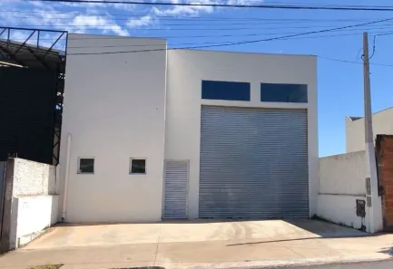 Galpão/Depósito/Armazém para alugar, 215m² no Jardim Santa Antonieta, Marília