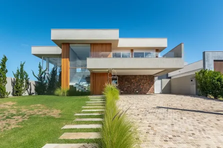 Casa de Condomínio com 3 Quartos à venda, 380m² no Chapéu do Sol, Porto Alegre