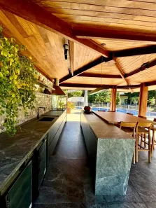 Casa de Condomínio com 5 Quartos à venda, 500m² no Portão, Lauro de Freitas
