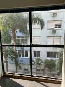 Sala Comercial à venda, 27m² no Floresta, Porto Alegre