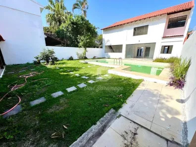 Casa com 3 Quartos à venda, 247m² no Piratininga, Niterói