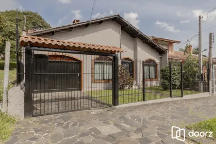 Casa com 3 Quartos à venda, 182m² no Jardim do Salso, Porto Alegre