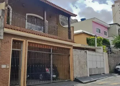 Sobrado com 3 Quartos à venda, 250m² no Vila Iório, São Paulo