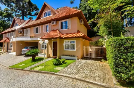 Casa de Condomínio com 4 Quartos à venda, 190m² no Pilarzinho, Curitiba