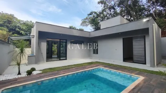 Sobrado com 4 Quartos à venda, 190m² no Parque Residencial Itaguaçu, Atibaia