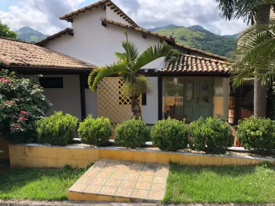 Casa de Condomínio com 3 Quartos à venda, 300m² no Campo Grande, Rio de Janeiro