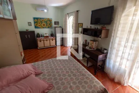 Casa com 3 Quartos à venda, 160m² no Parque São Quirino, Campinas