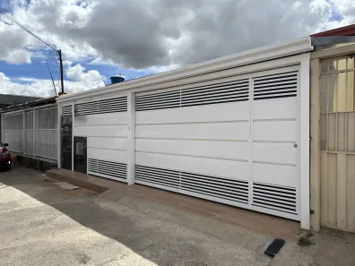 Casa com 3 Quartos à venda, 135m² no Ceilândia Sul, Brasília
