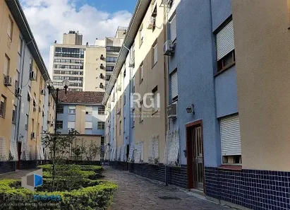 Apartamento com 2 Quartos à venda, 47m² no Menino Deus, Porto Alegre