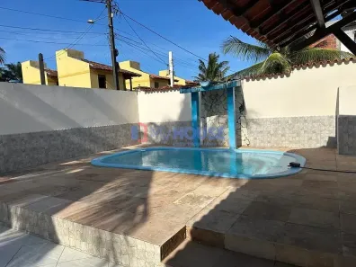 Casa com 3 Quartos para alugar, 120m² no Olivença, Ilhéus
