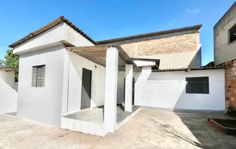 Casa com 2 Quartos para alugar, 50m² no Icaivera, Betim