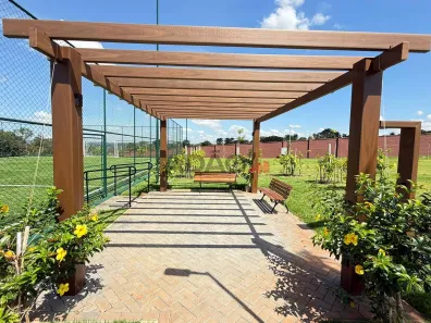 Casa de Condomínio com 4 Quartos à venda, 150m² no Jardins Berlim, Senador Canedo