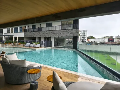 Apartamento com 2 Quartos para alugar, 80m² no Praia Comprida, São José