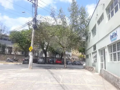Sala Comercial para venda ou aluguel, 150m² no Centro, São Roque