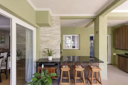 Casa com 4 Quartos à venda, 614m² no Campina do Siqueira, Curitiba