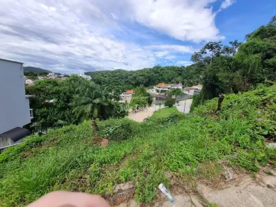 Lote/Terreno à venda, 847m² no Guarani, Brusque