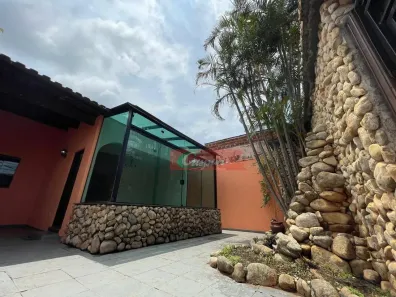 Casa com 5 Quartos à venda, 200m² no Vila Nova Bonsucesso, Guarulhos