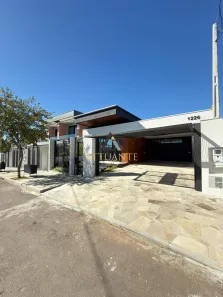 Casa com 3 Quartos à venda, 202m² no São Virgílio, Caxias do Sul