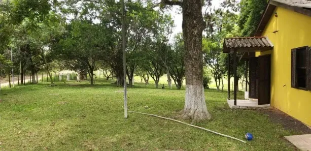 Fazenda/Sítio com 5 Quartos à venda, 180m² no Águas Claras, Viamão