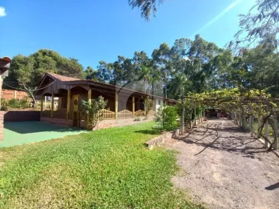 Casa com 4 Quartos à venda, 200m² no Portão Novo, Portão