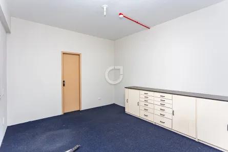 Sala Comercial à venda, 33m² no Centro, Curitiba