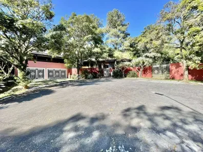 Casa com 5 Quartos à venda, 446m² no Águas da Fazendinha, Carapicuíba