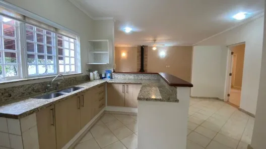 Casa de Condomínio com 2 Quartos à venda, 130m² no Caminhos de San Conrado (Sousas), Campinas