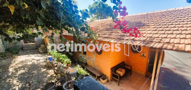 Casa com 2 Quartos à venda, 720m² no Santa Mônica, Belo Horizonte