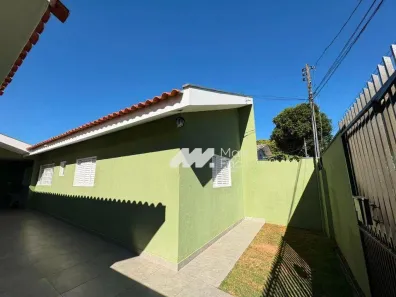 Casa com 2 Quartos para alugar, 80m² no Conjunto Habitacional Inocente Vila Nova Júnior, Maringá