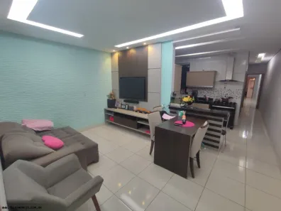 Casa com 3 Quartos à venda, 150m² no Setor Grajaú, Goiânia