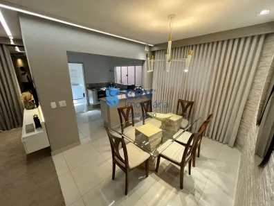 Casa com 3 Quartos à venda, 220m² no Jardim Oriente, Londrina