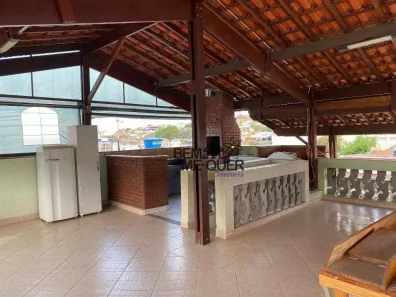 Sobrado com 4 Quartos à venda, 250m² no Jardim Líbano, São Paulo