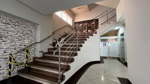 Prédio Comercial com 12 Quartos à venda, 1690m² no Centro, Campinas