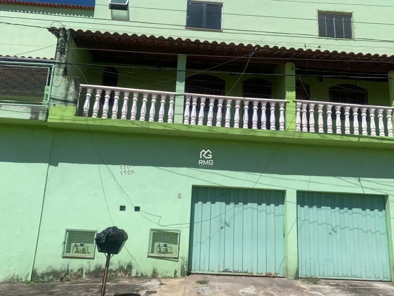 Casa com 2 quartos — Planalto, Belo Horizonte