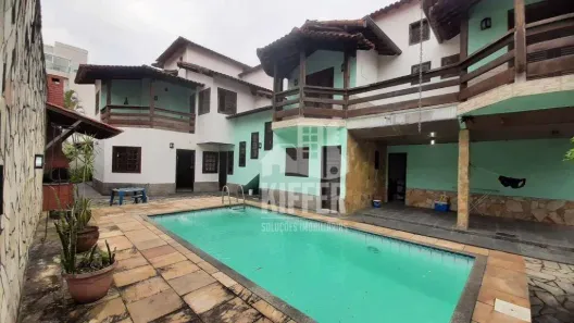 Casa com 5 Quartos à venda, 430m² no Camboinhas, Niterói